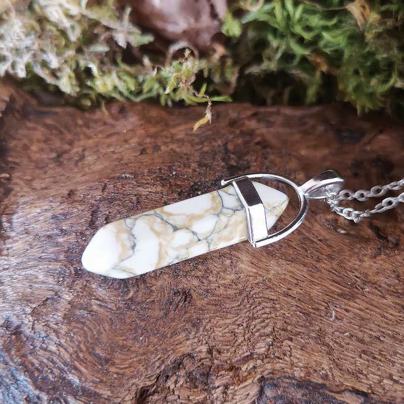 Monil-Pendenti-Howlite