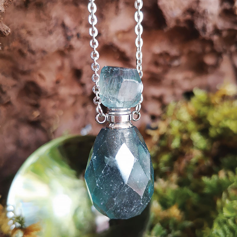 pendentif-fiole-quartz-vert3